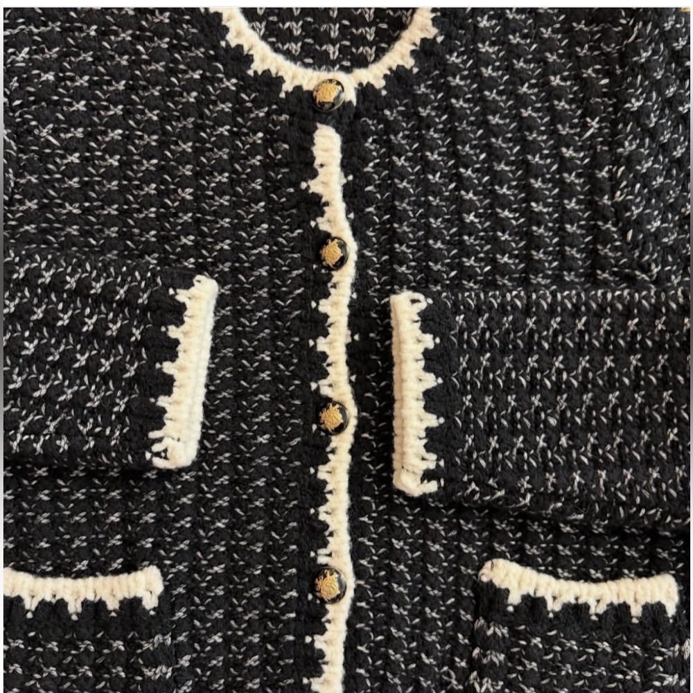 New-BA&SH
Bill cardigan | Black - Picture 7 of 14